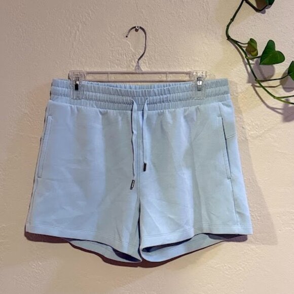 Member’s Mark Baby Blue Lounge Shorts (M) - Picture 1 of 3